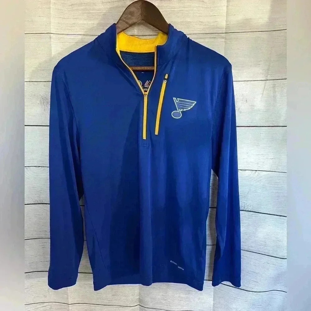 Majestic St. Louis Blues Mens small pullover 1/4 zip long sleeve top. Hockey